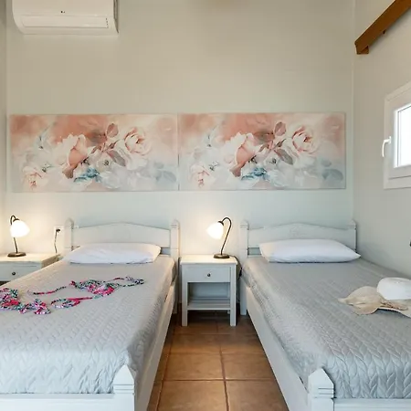 Michalios Cycladic Apartments