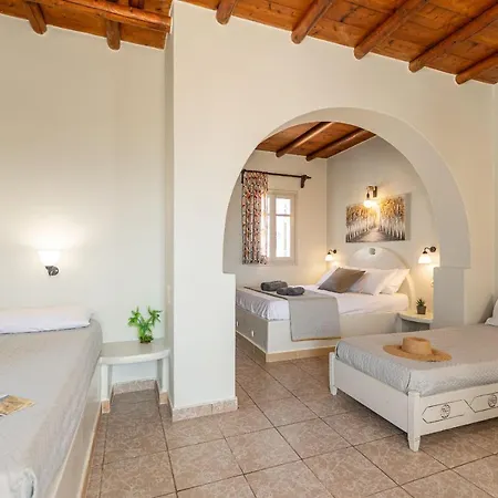 Michalios Cycladic Apartments *