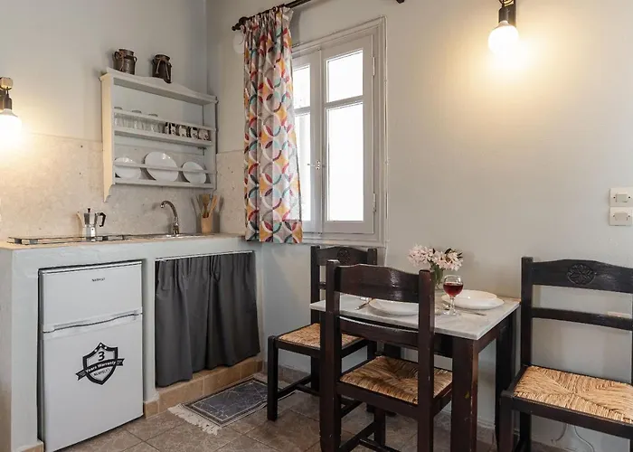 فندق Michalios Luxury