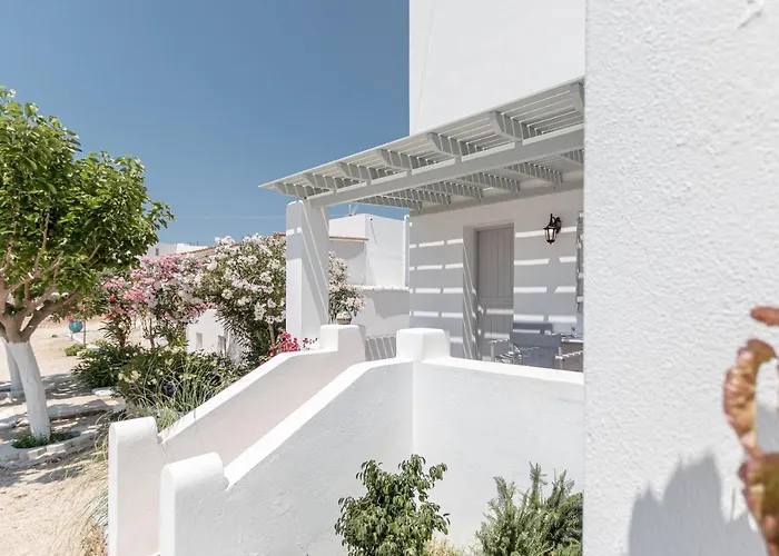 Michalios Luxury Hotel *